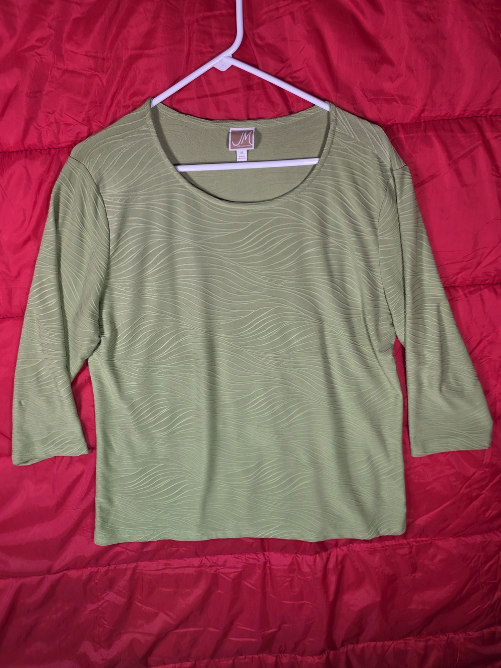 JM Collection Green Wave-Texture 3/4 Sleeve Top